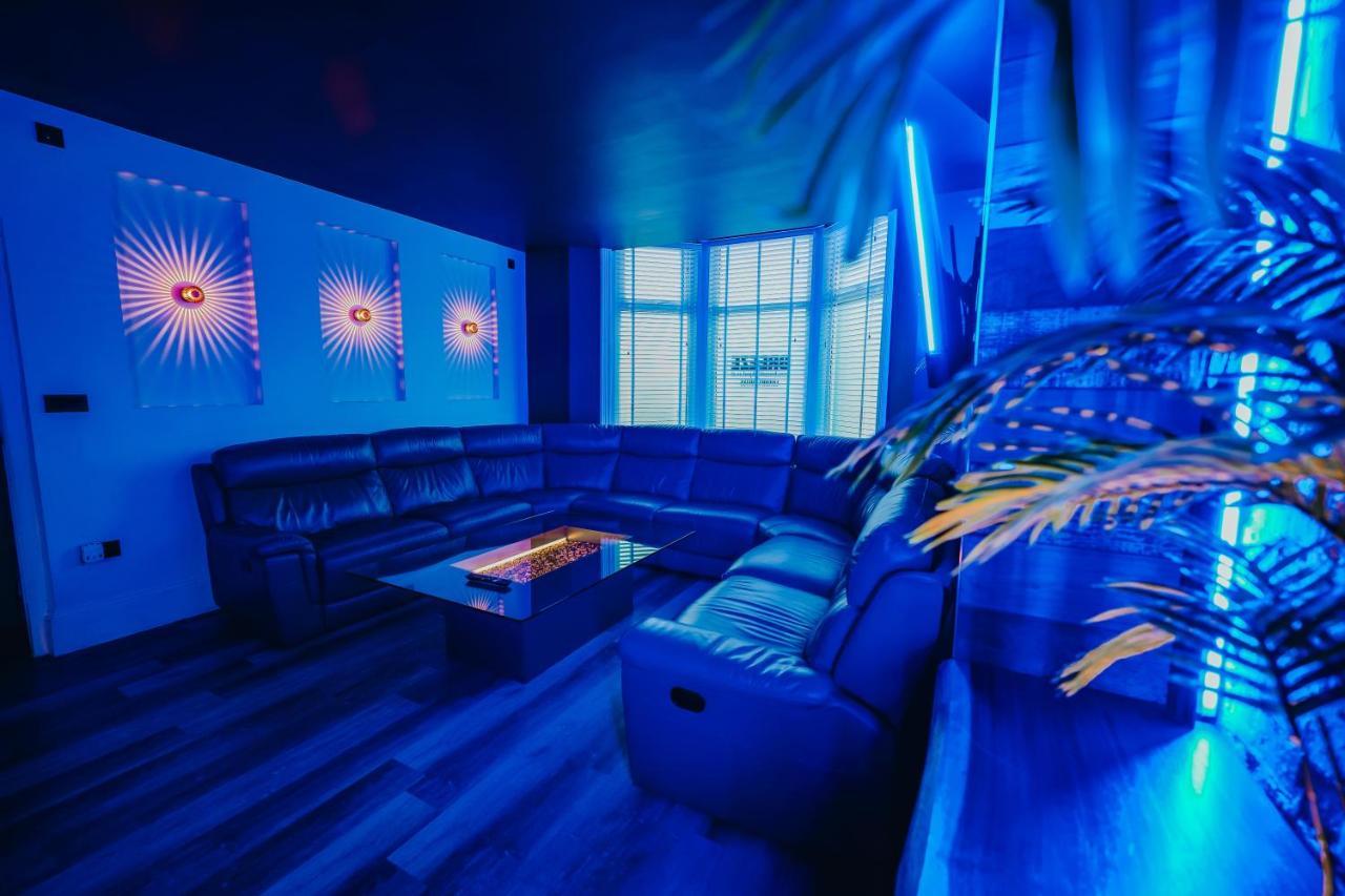 Breeze Blackpool Luxury Suites Esterno foto